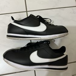 Nike Cortez Leather Shoes