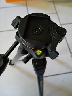 Vanguard Camera Tripod