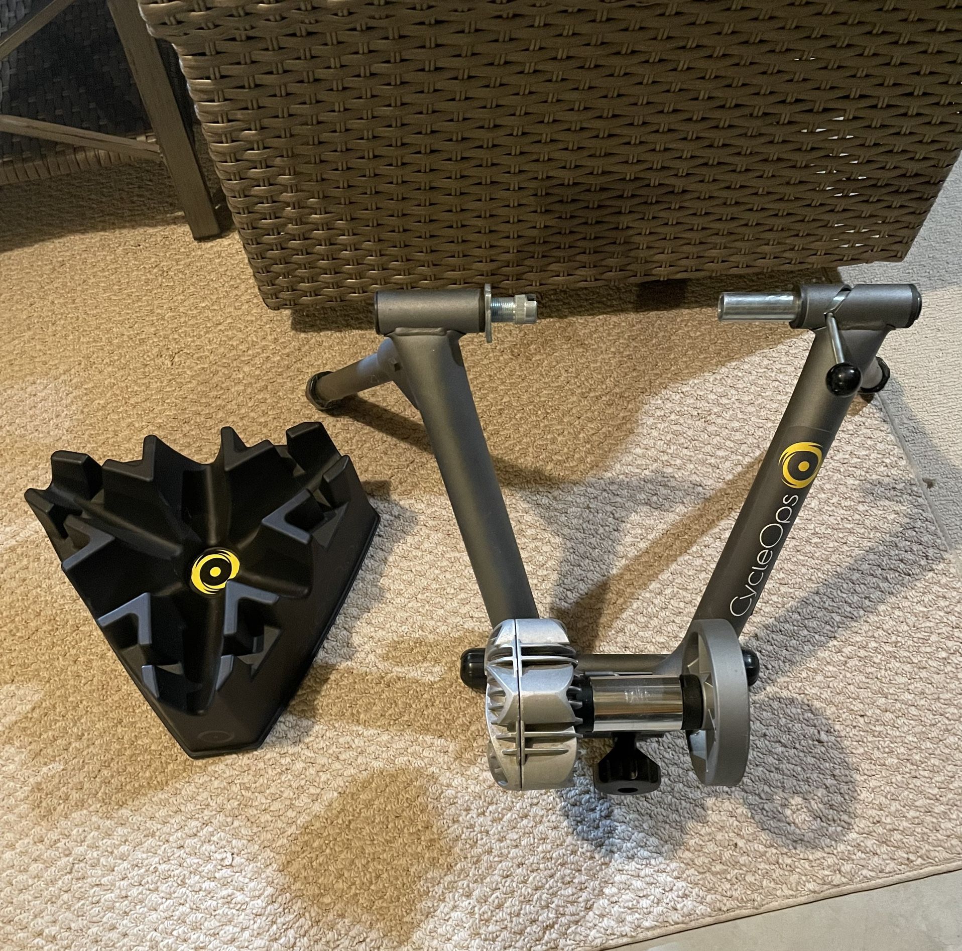 CycleOps Bike Trainer