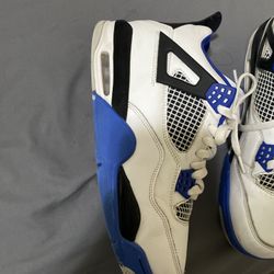 Jordan 4s