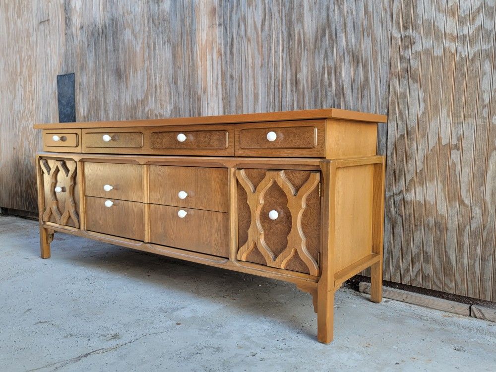 Vintage Lane Credenza Sideboard Cabinet *REFRESHED FINISH