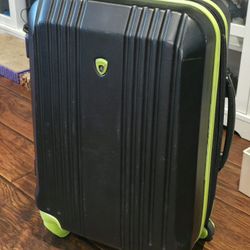 21" Carry-on Luggage