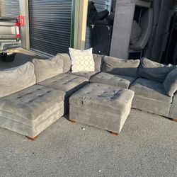 Sectional Couch 