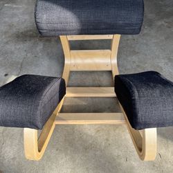 Sleekform Ergonomic Kneeling Chair