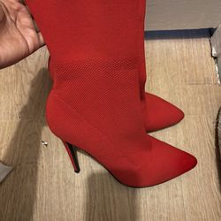 Steve Madden Red heels 