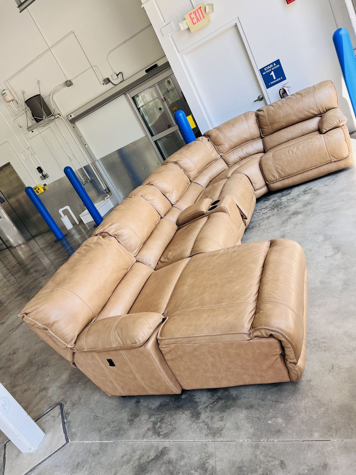 5 K Full Grain Leather Power Reclining Sectional 