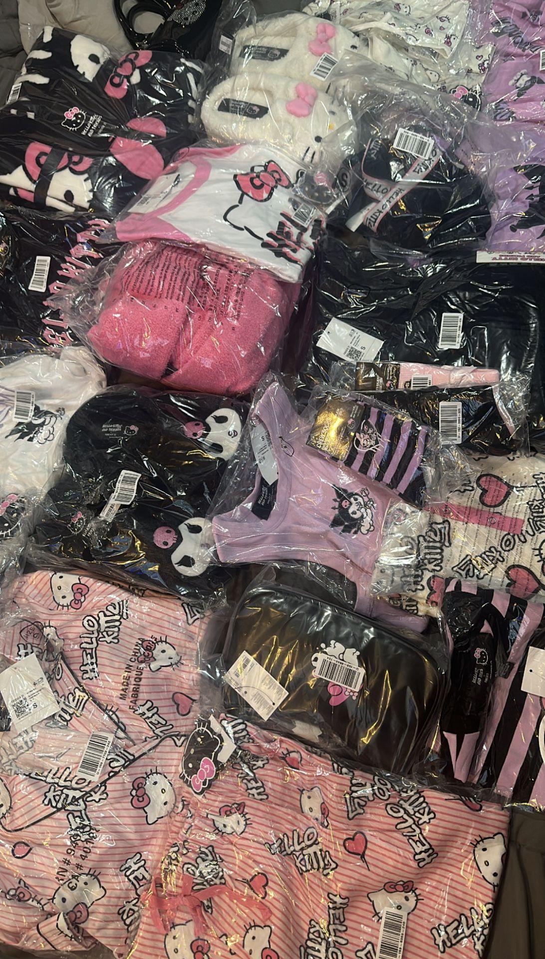 Hello Kitty Sanrio Forever 21 Clothes