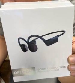 Bone Conduction Motion Headphones