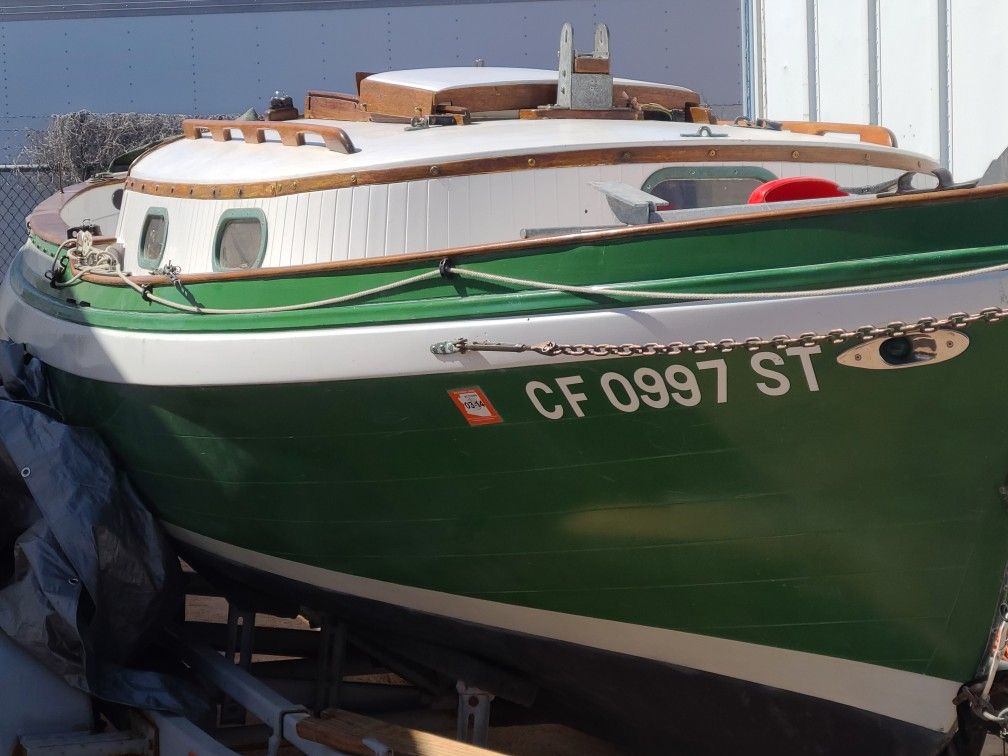 PEARSON SAILBOAT TRADE POSSIBLE