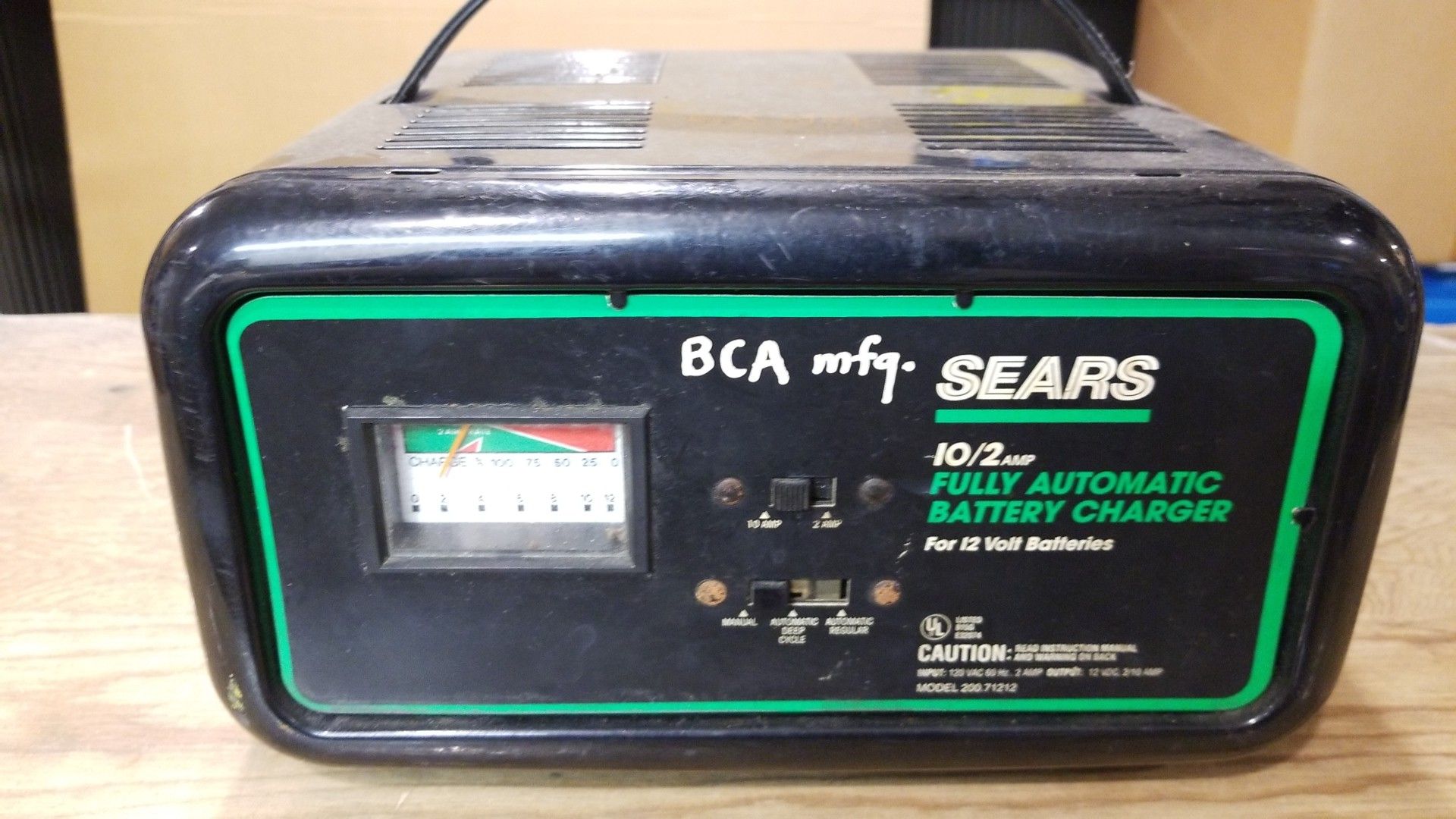 Sears 10/2 AMP Fully Automatic Battery Charger