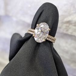 4.54Ctw Oval Diamond Ring Set (Wedding and Engagement Ring Set) 14K Yellow Gold (F VS1)