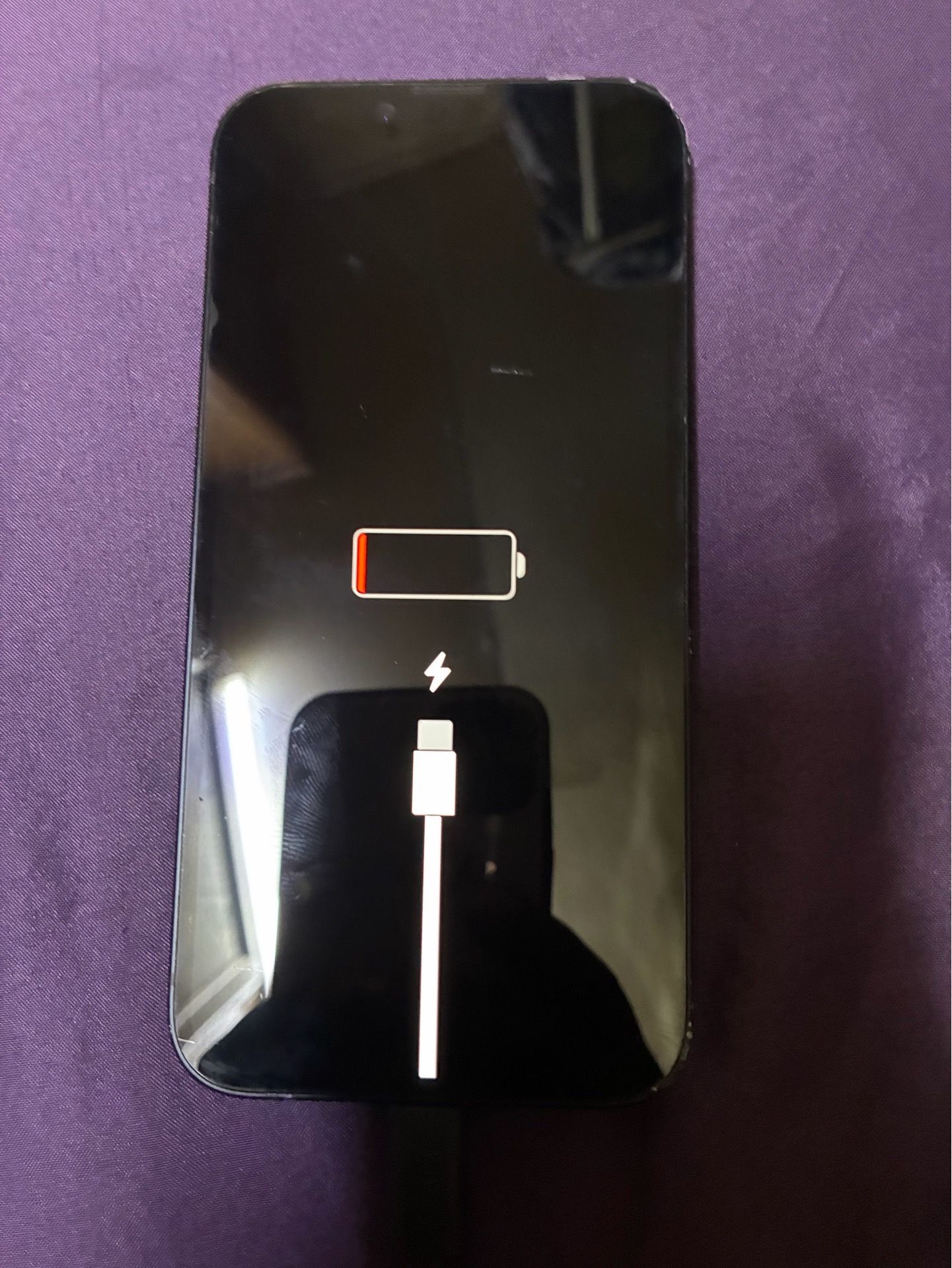 iPhone 16 e for parts only