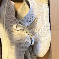 NIKE DUNK LOW PREMIUM PERFORATED LEATHER POLAR BEAR RARE VNTG 318764-111