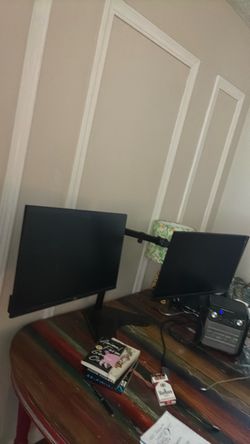 Dual Dell Monitor Setup with Desk Mount