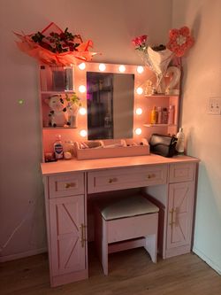 Vanity pink