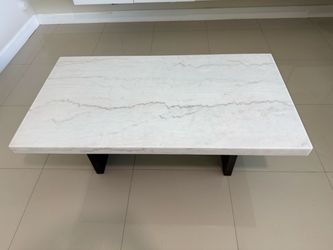 Ashley Furniture Coffee Table