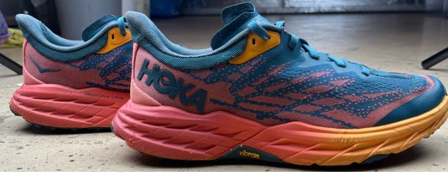 Hoka Speedgoat Women's 7B