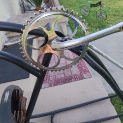 Schwinn 26 Girls Cruiser Frame And Parts