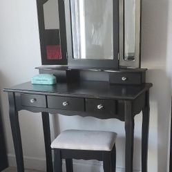 Vanity