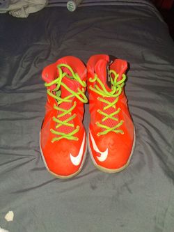 Nike  LeBron  10 GS  total Crimson