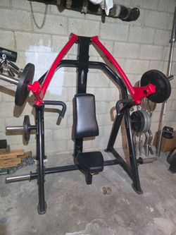Steelflex incline chest press..