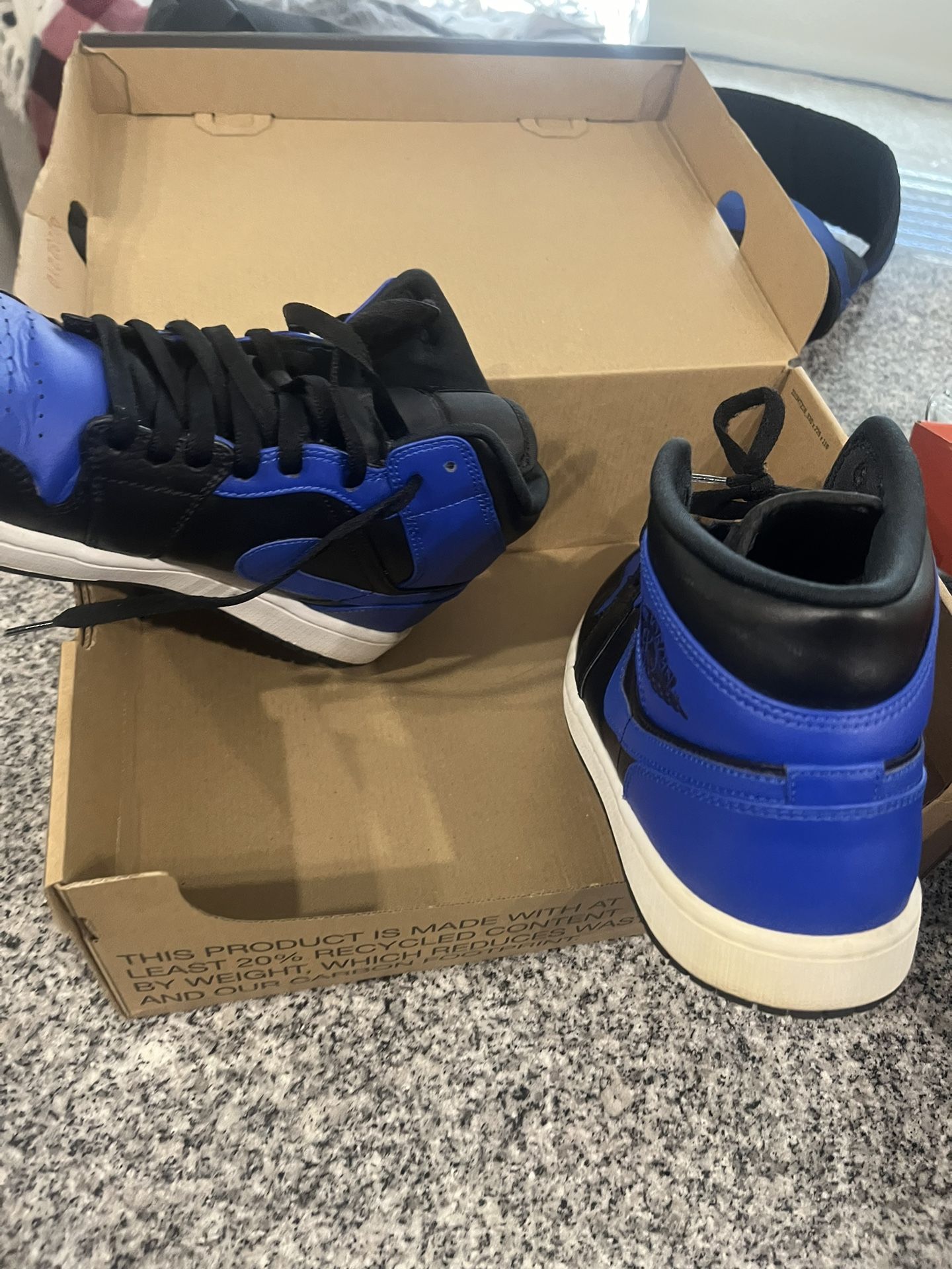 Jordan 1 royal