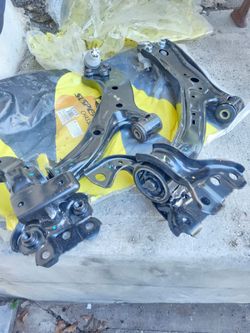 BOTTOM CONTROL ARM