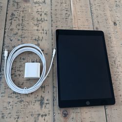 9th Generation iPad 64gb Space Gray WiFi Model