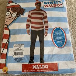 Where's Waldo Wally Deluxe Adult or Youth Costume Set
