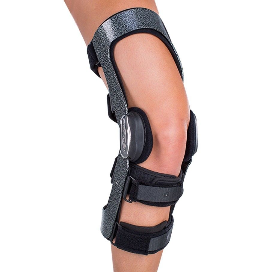 Knee brace donjoy
