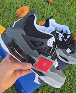 Air Jordan 4 ‘Fear’ size 8