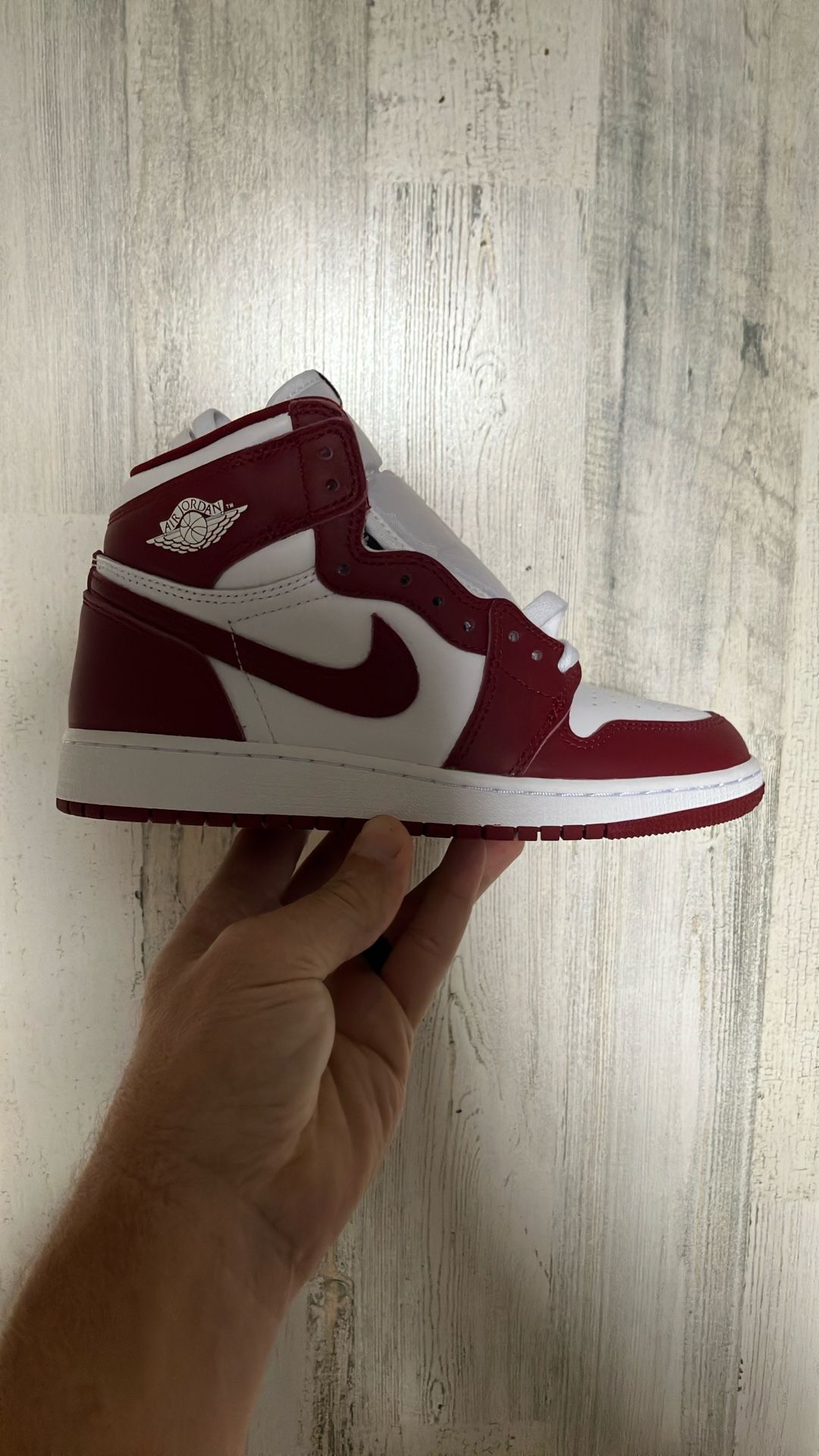Air Jordan 1 Size 5y 