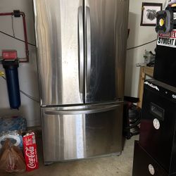 LG Refrigerator, Cheap $$$