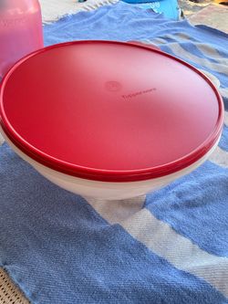 Tupperware bowl-New￼