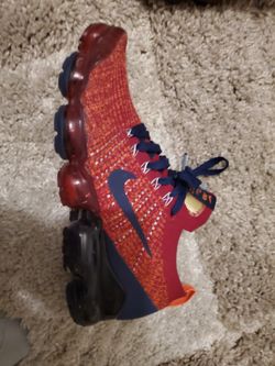Blue Void Nike Air Vapormax Flyknit Red Nike Air VaporMax Flyknit