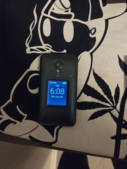 Blu Tank Flip Phone