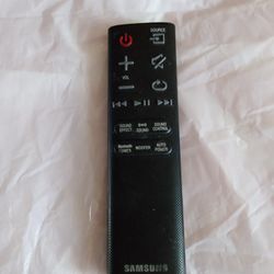 SAMSUNG SOUNDBAR BLUETOOTH WOOFER REMOTE CONTROL