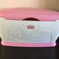 Giant Little Tikes vintage toy Box With Dividers 