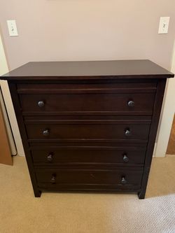 Dark Espresso 4-Drawer Dresser – Solid & Sturdy