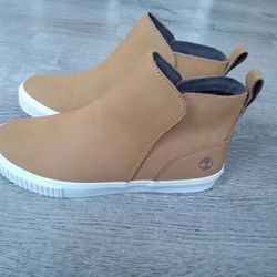 Timberland Slip-On Rebotl Full Leather Ankle Boot Wheat Color Womens Size 9.5 US


