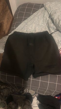 essential shorts