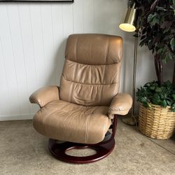 Lane stressless leather swivel recliner 