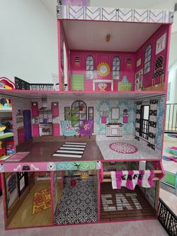 Barbie Doll House