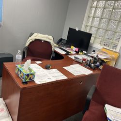 Office Desks 