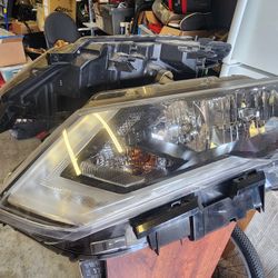 2017 2018 2019 NISSAN ROGUE Pair HALOGEN HEADLIGHT