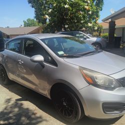 2015 KIA Rio