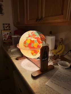 Cram Sunlit World Globe Clock UNIQUE!!