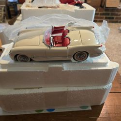 Franklin Mint 1953 Chevy Corvette convertible model