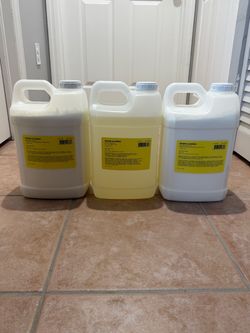 Grown Alchemist Gentle Gel Facial Cleanser & 2 Hydra-Restore Face Cream 2.5 gallons (New/Sealed)