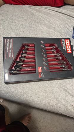 Wrench tool set willing to negotiate